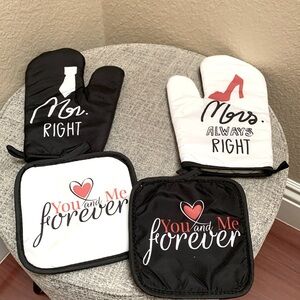 🔹NEW..Oven Mitts & Pot Holders..”Mrs Always  Right & Mr Right..